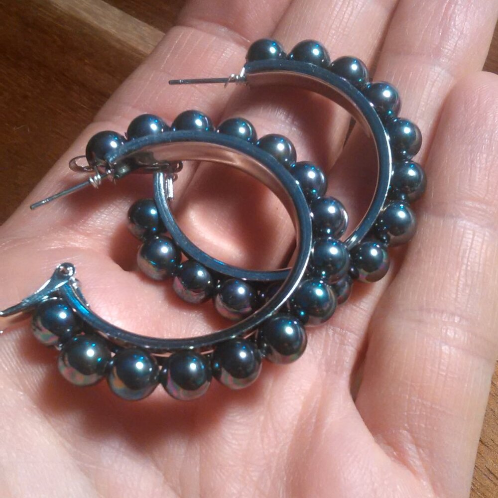 Peacock Color Shell Pearl Stainless Steel Hoop Earrings